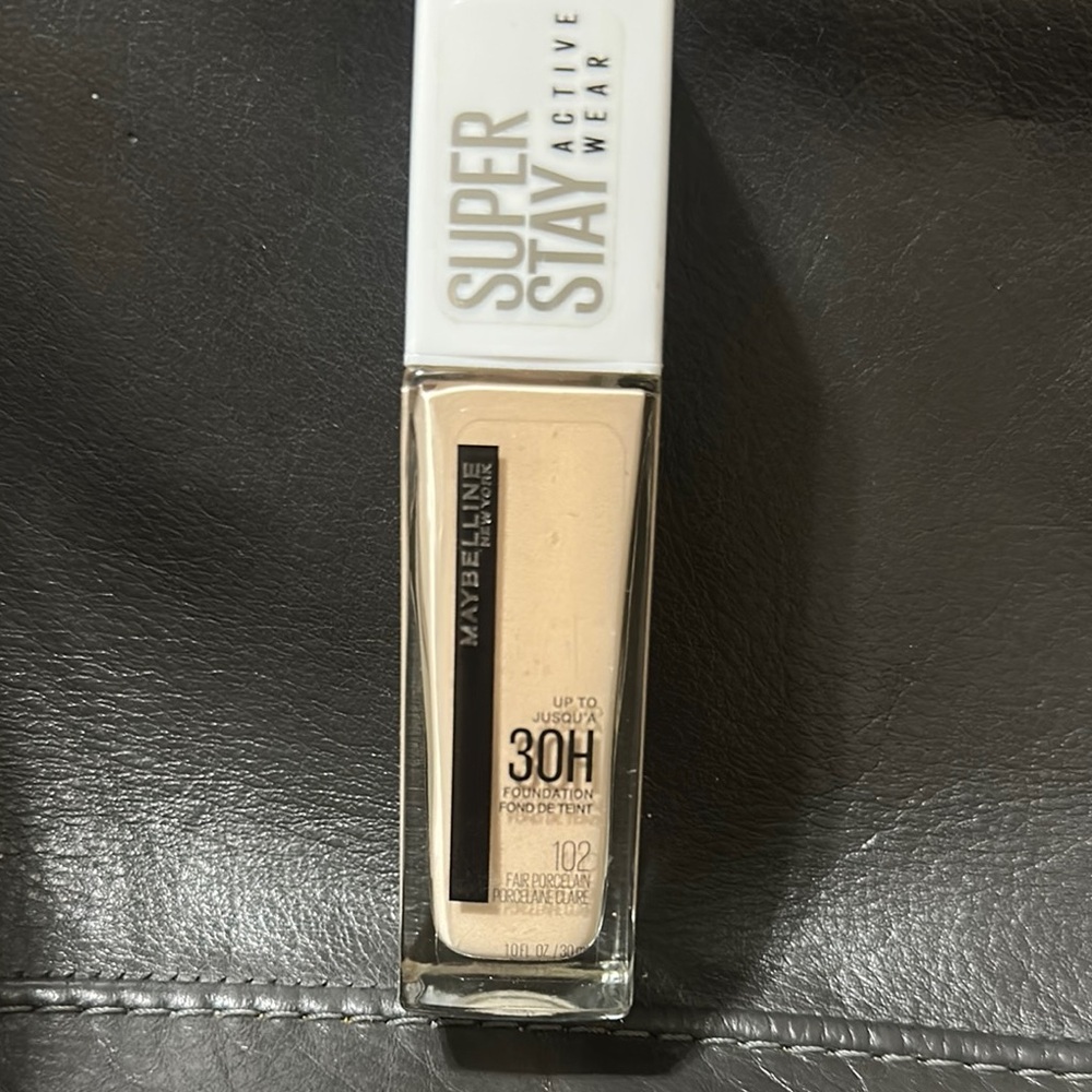 Maybelline Cream Foundation Super Stay